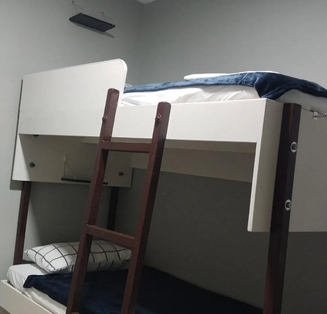 Yes Guesthouse آنغلوس بيت ضيافة