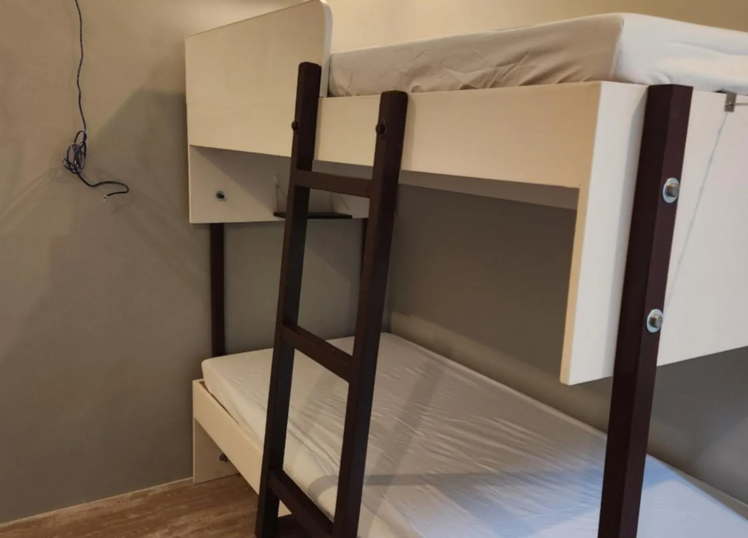 Yes Guesthouse آنغلوس الفلبين