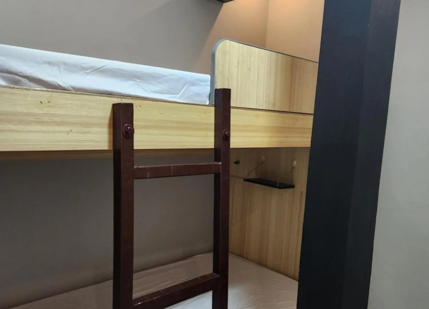 بيت ضيافة Yes Guesthouse آنغلوس