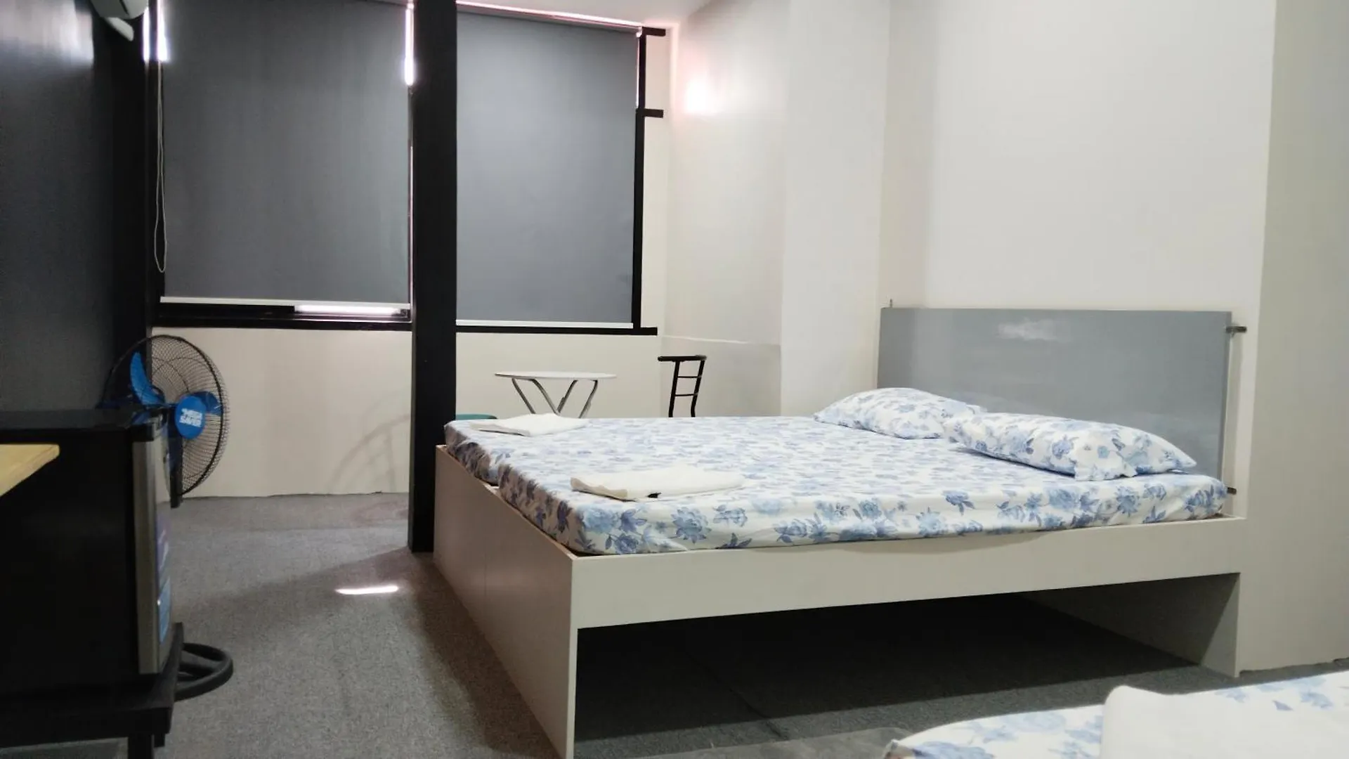 بيت ضيافة Yes Guesthouse آنغلوس