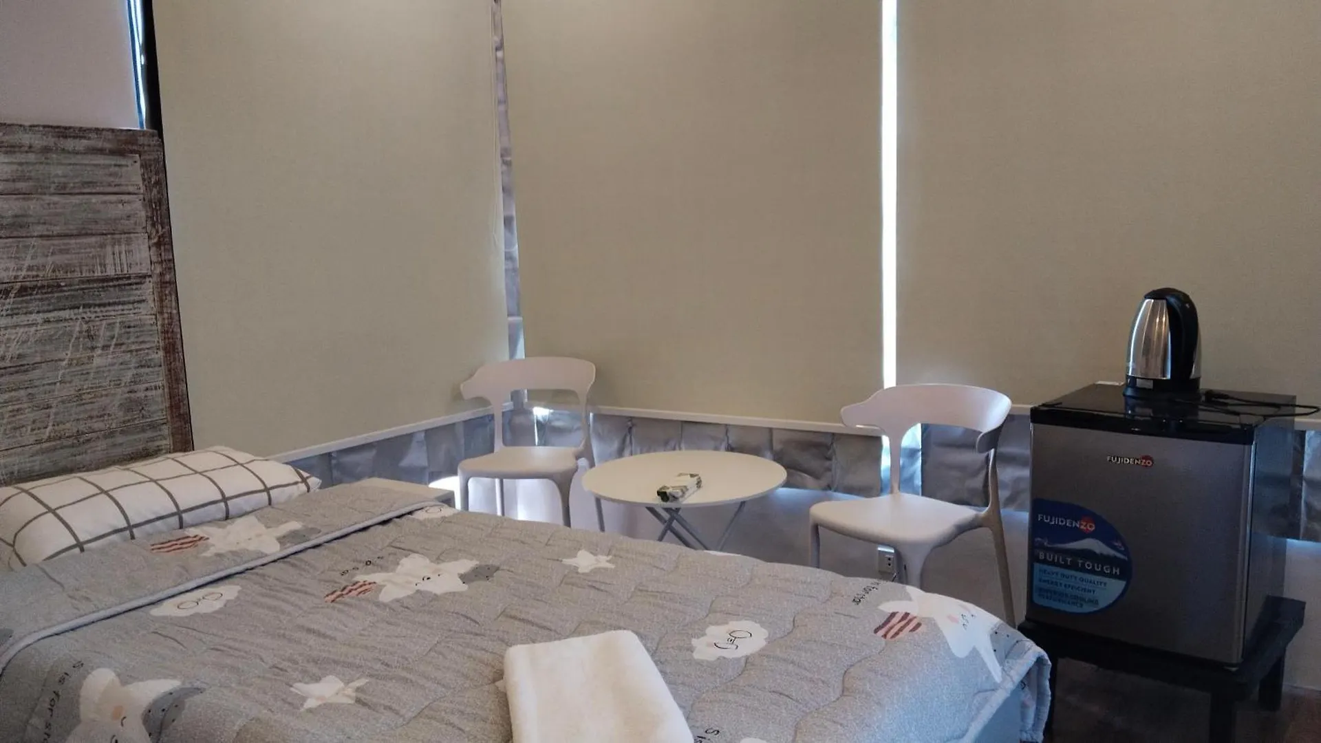 بيت ضيافة Yes Guesthouse آنغلوس
