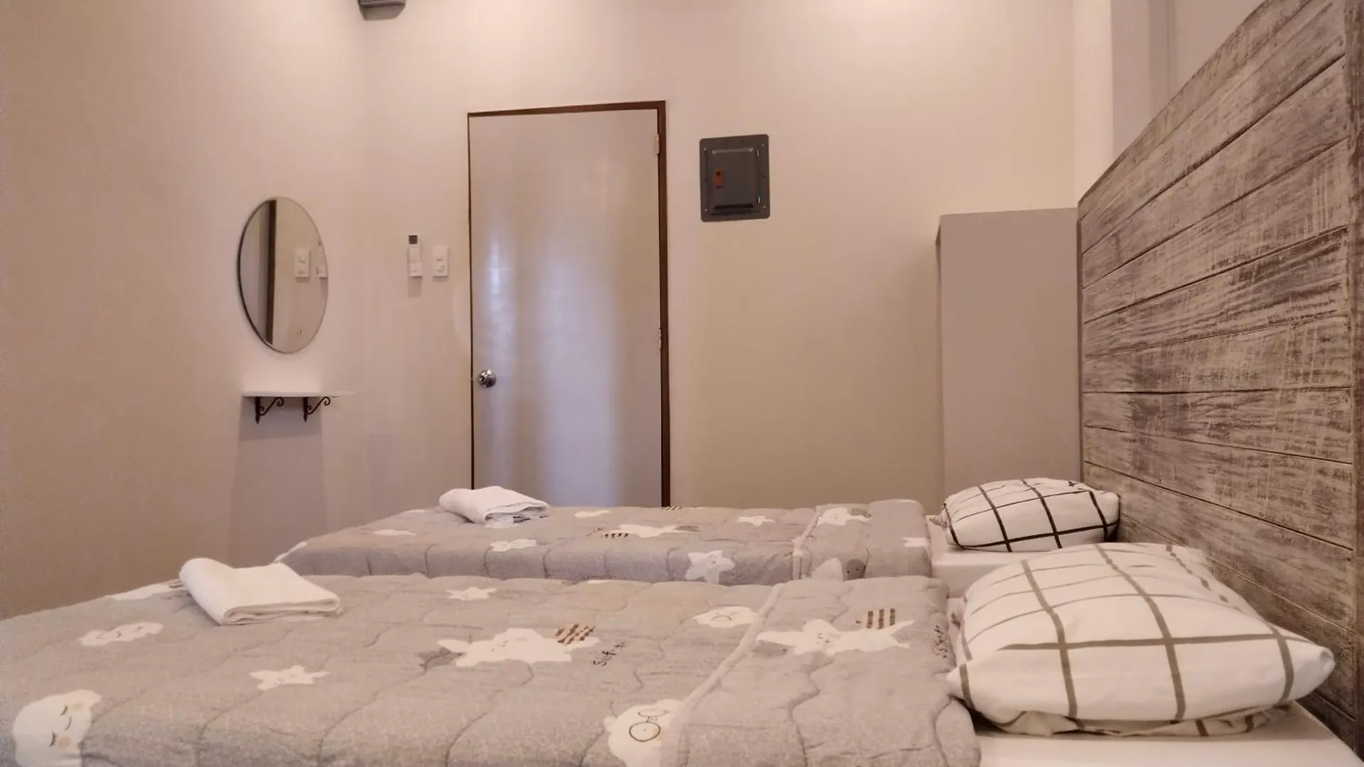 بيت ضيافة Yes Guesthouse آنغلوس